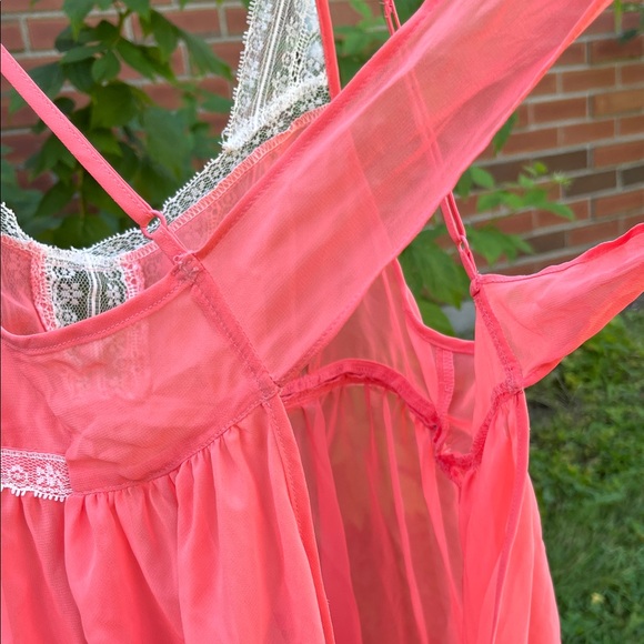 EUC Betsey Johnson Intimates, Coral,M - Picture 8 of 9